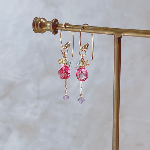 14kgfピンクトパーズのひと粒雫チャーム