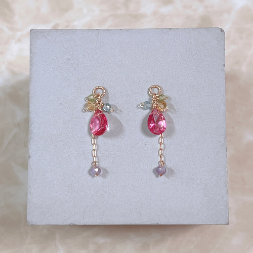 14kgfピンクトパーズのひと粒雫チャーム