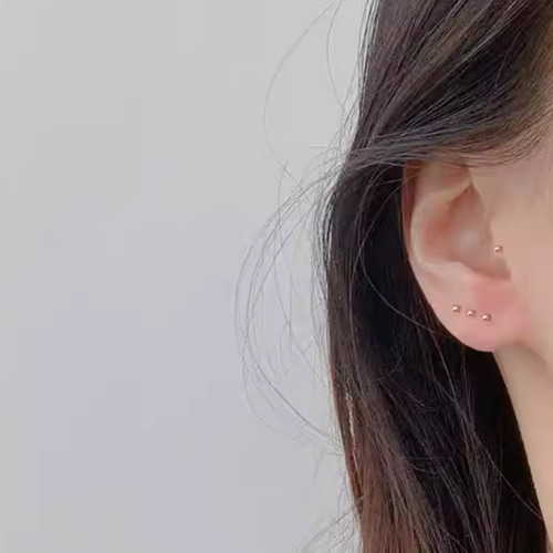 【専用】PICOLLE ゴールド 片耳用ピアス　バーベル、ボールのセットのお品 楽天市場】K18/Pt スパイクコーン ボディピアス │ 16G/14G K18