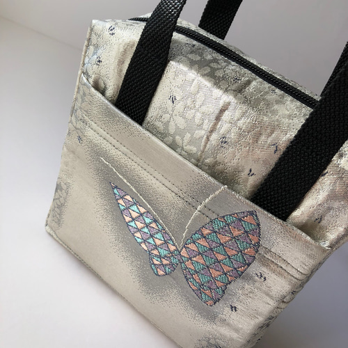 ⭐️帯リメイク ミニボストンバッグ シルバーカラー 蝶々柄刺繍