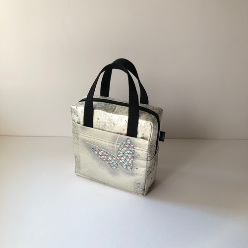 ⭐️帯リメイク ミニボストンバッグ シルバーカラー 蝶々柄刺繍