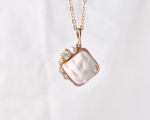 香る小粒ストーンのネックレス ٭❀* 上品で大人綺麗 アロマストーンで