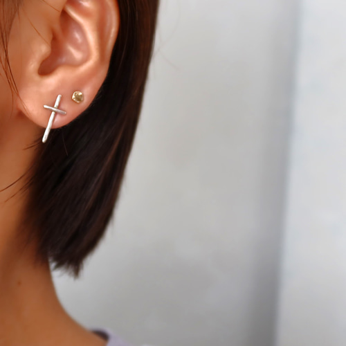 ずっとそばに〜 K18Petitピアス【Mサイズ】18金 小さいピアス 片耳販売