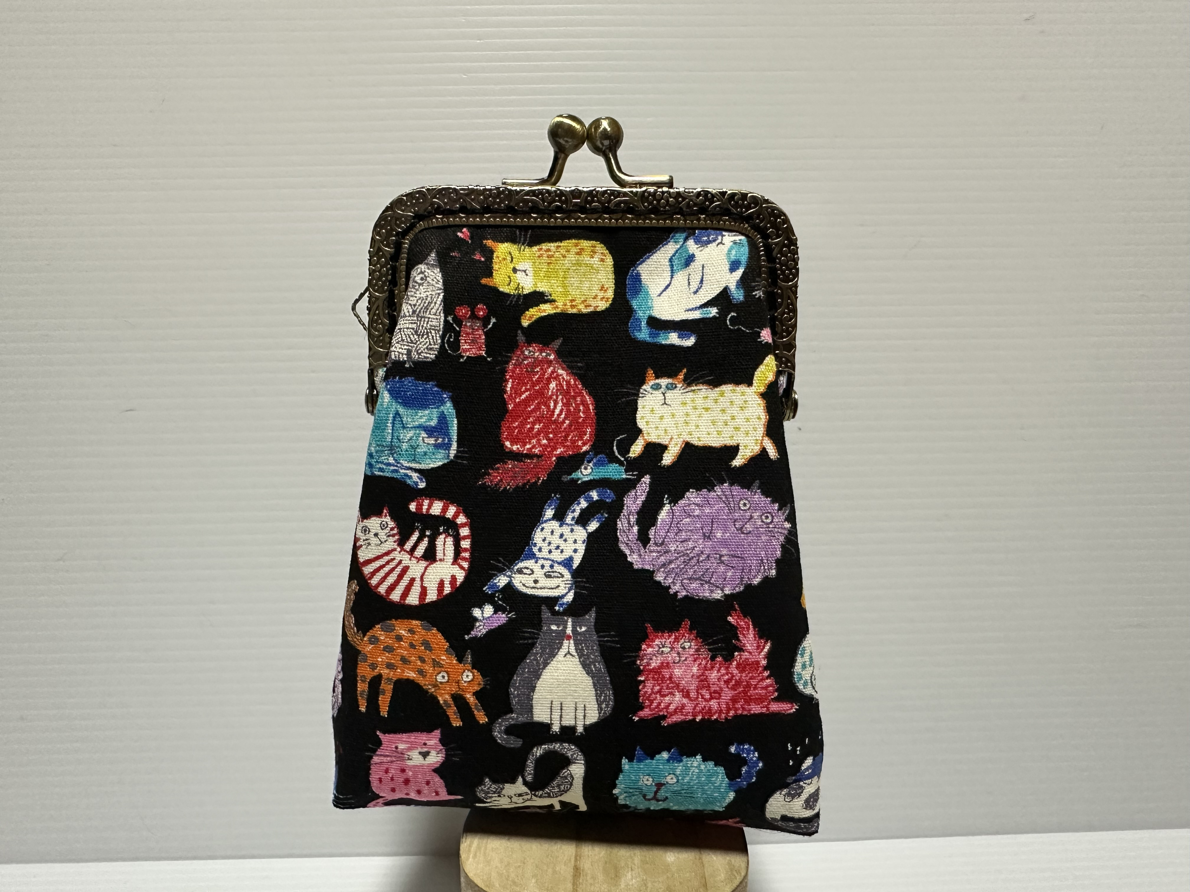 専用です！　　　がま口　ポーチ　ハンドメイド 6719f3f8b47c30f96a2460666aded9