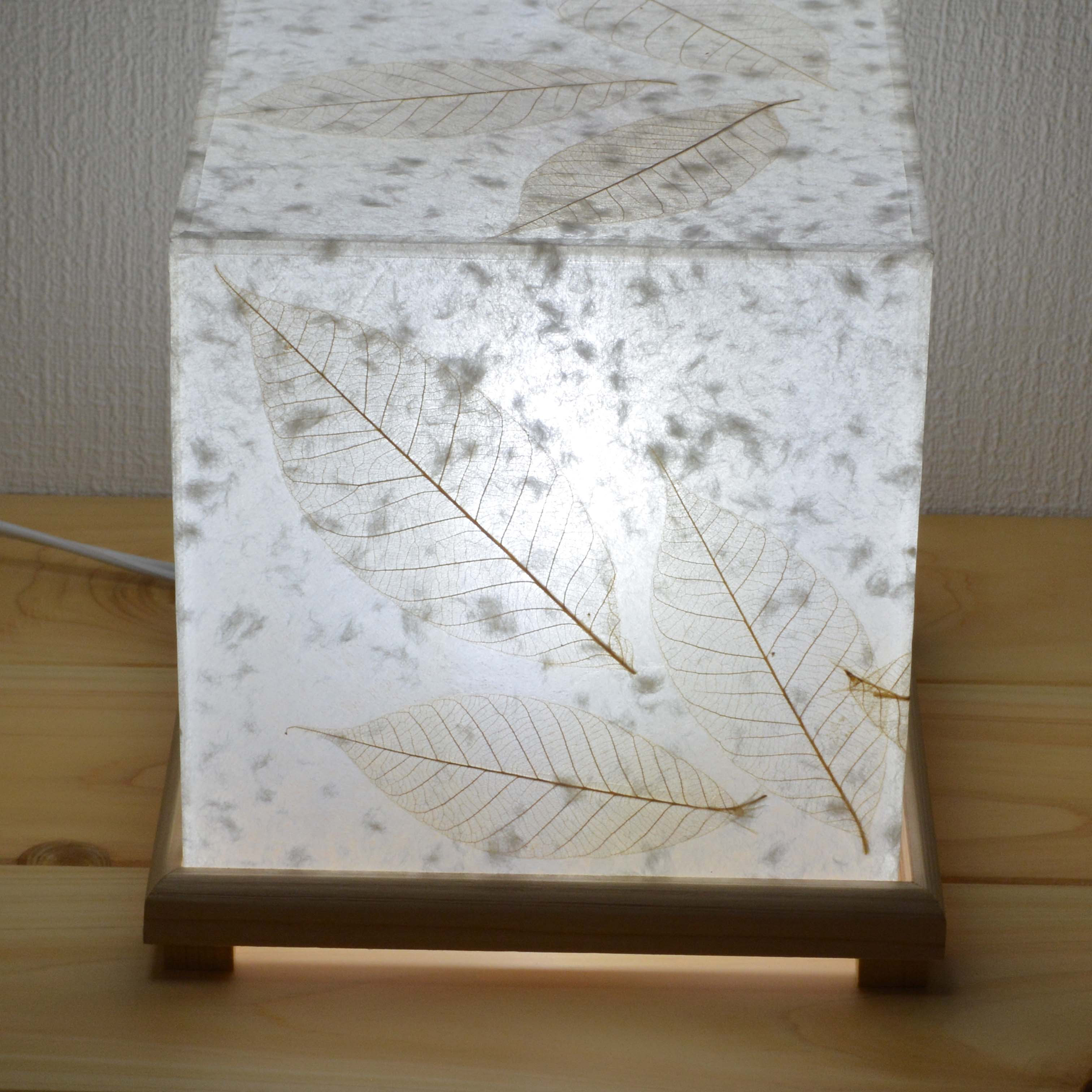灯り箱 シルキーリーフ LED15