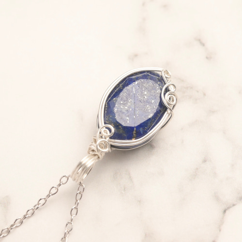 ラピスラズリ ペンダントトップ ワイヤーラッピング ネックレス