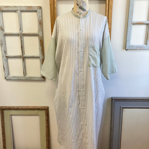 セール価格❤️スタンドカラーのストライプ柄七分袖シャツワンピース