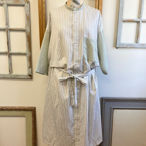 セール価格❤️スタンドカラーのストライプ柄七分袖シャツワンピース