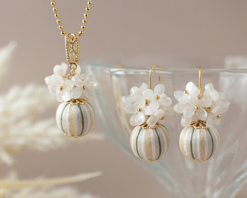 ハンドメイドピアス　まいたん様追加　ドロップ　雫　朝焼け　空アクセサリー ハンドメイドピアスまいたん様追加ドロップ雫朝焼け空アクセサリー