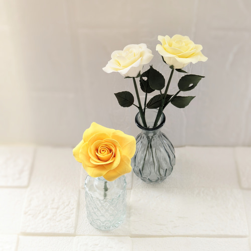 クレイフラワー✨ロココ調薔薇❁染め花布花❁クレイフラワー❁ハンドメイド クレイフラワー♡ロココ調薔薇のフラワーアレンジメント
