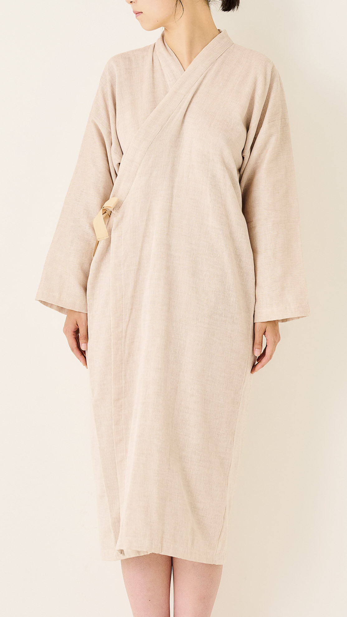 ベージュ フロシュカエアリーウェア 浴衣タイプ 介護服 在宅介護 入院パジャマ 敏感肌  三河木綿エアリーガーゼ使用