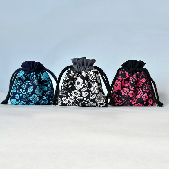 送料無料》 ミニ巾着 【花柄】 ミニミニ巾着 ミニポーチ 手のひら