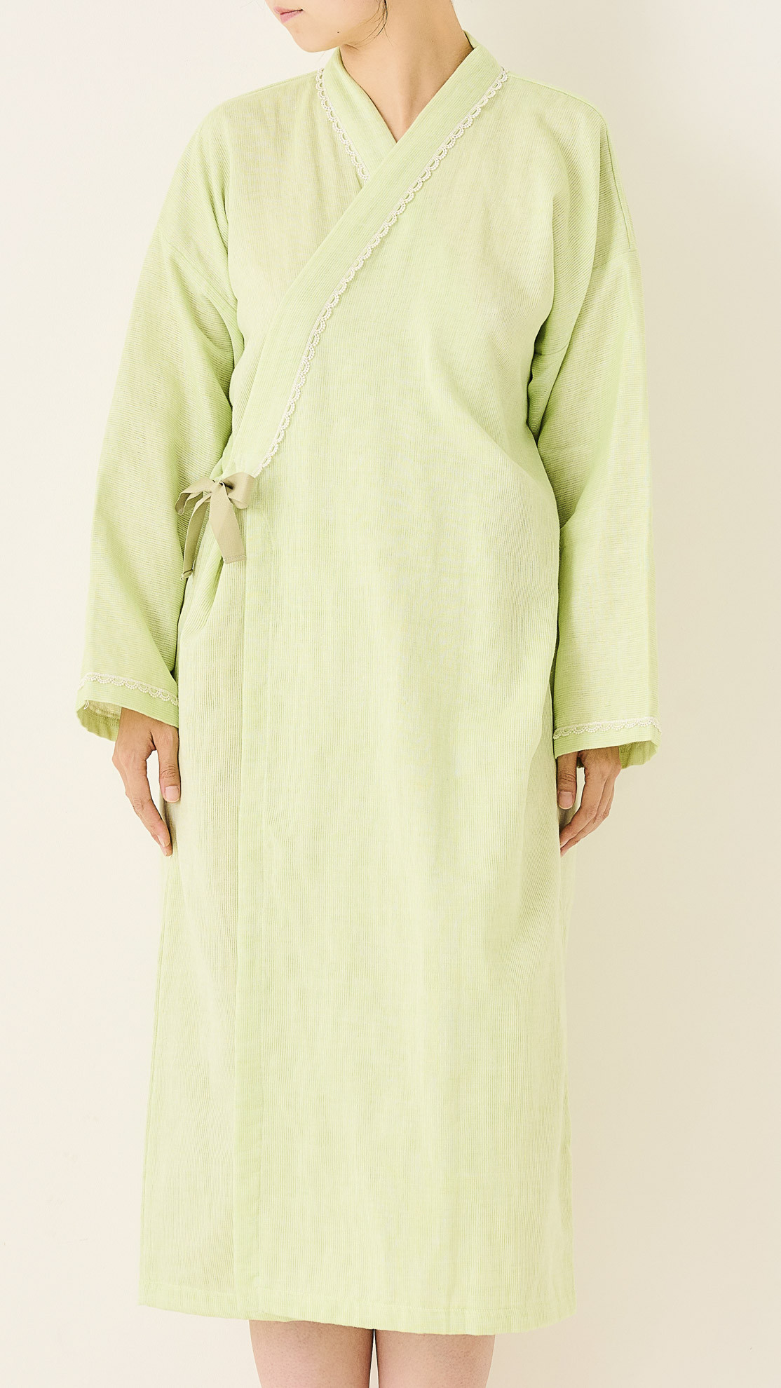 グリーン フロシュカエアリーウェア 浴衣タイプ 介護服 在宅介護 入院パジャマ 敏感肌  三河木綿エアリーガーゼ使用