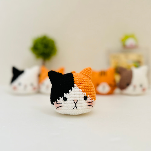 【専用】ねこあみぐるみキーホルダーとお洋服セット 専用】ねこあみぐるみキーホルダーとお洋服セット 専用】ねこ
