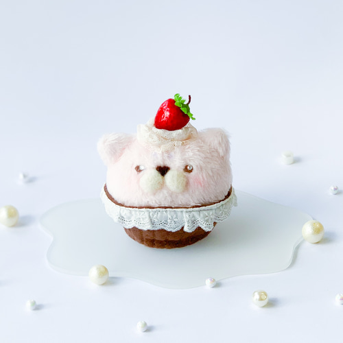 いちごカップケーキmyrueのぬいぐるみ ぬいぐるみ amcouleur