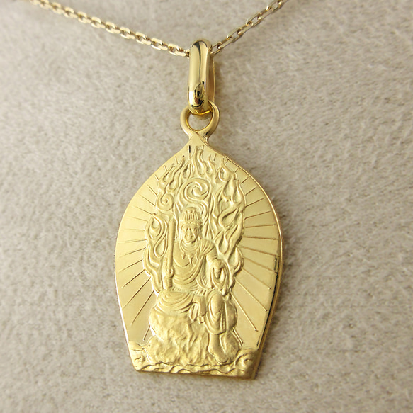 美品‼️K18ネックレストップ不動明王像❤️刻印あり 18金 ゴールド