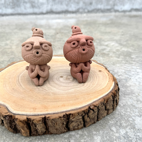 【手づくり陶器】土偶（五体）他一点 合掌土偶くん(受注生産) その他置物 うつわポータル 通販