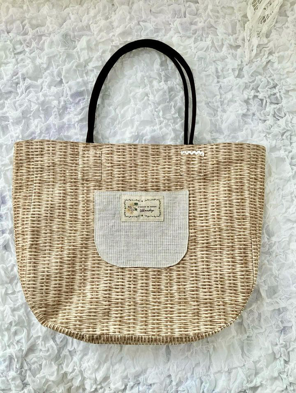【MIMOSHIGE〜ミモシゲパンバッグ３号】お出かけにぴったり！ハンドメイド 布　バッグ　パン　手描き　　 5枚目の画像