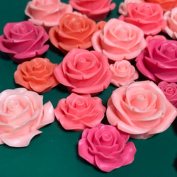 デコパーツ　40個セット　カボションフラワー　プラパーツ　ローズ 3枚目の画像