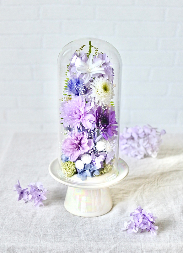 花束のようなガラスドーム 藤色 Lサイズ高さ27㎝ 仏花