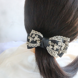 【選べる3色】グログランとレース 刺繍リボンのアーチ型ヘアクリップ バレッタ お呼ばれ 通勤 リボン 母の日 大人 9枚目の画像