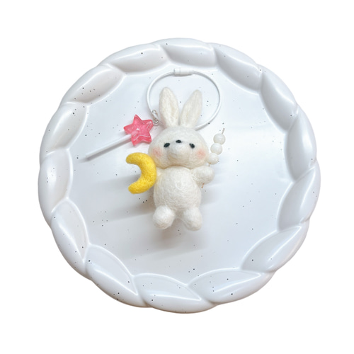 お月見うさぎ キーホルダー (ブルー)】 羊毛フェルト うさぎ