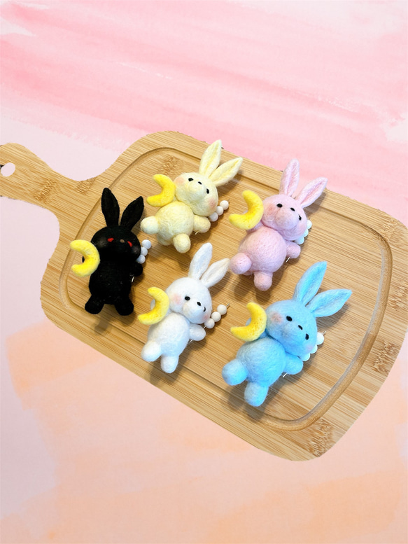 お月見うさぎ キーホルダー (ホワイト)】 羊毛フェルト うさぎ