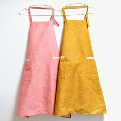 ハンドメイド　エプロン　ワンピース　ワンショルダー　くすみピンク　親子リンク ハンドメイド エプロン ワンピース ワンショルダー くすみピンク