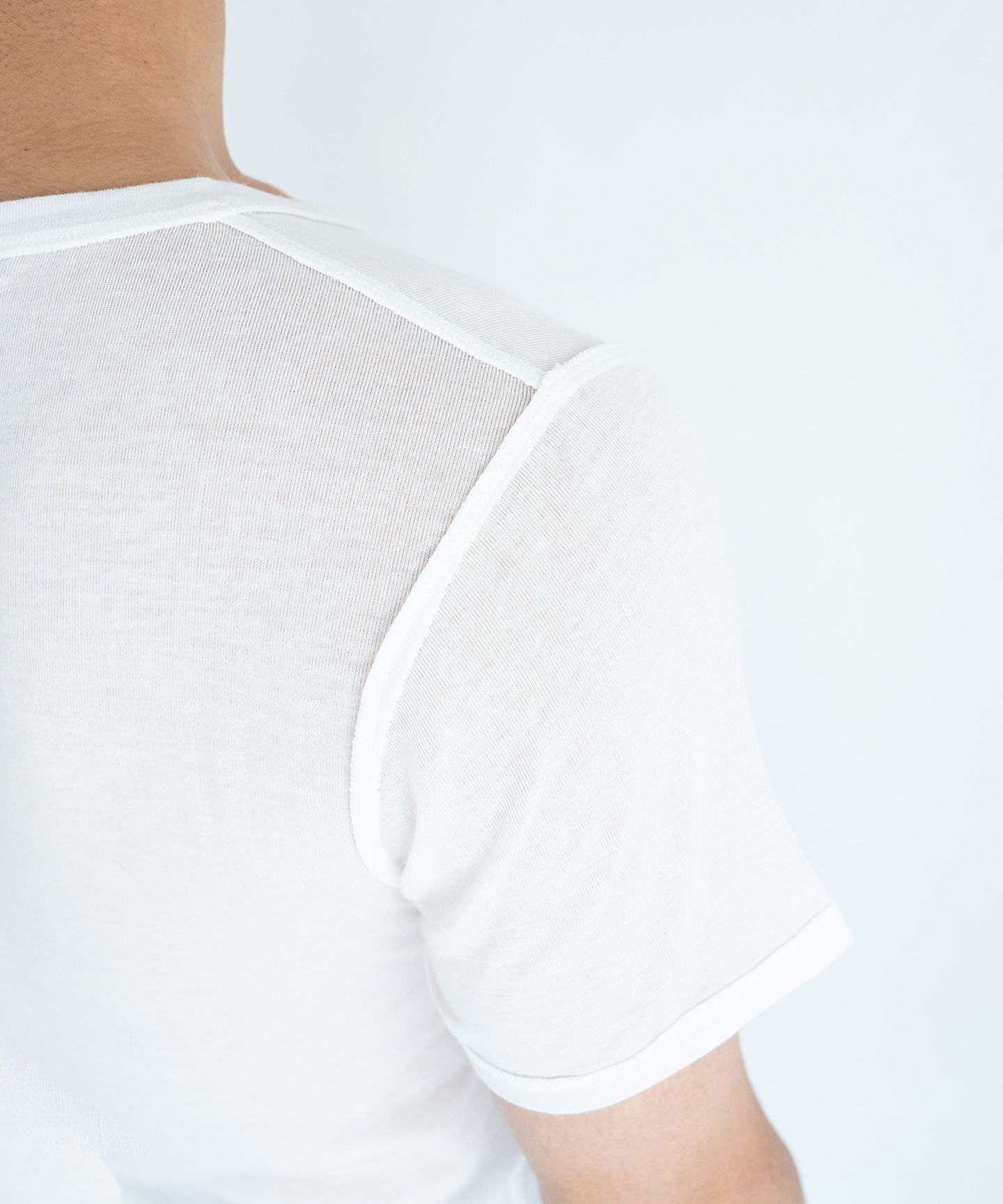 【洗える/柔らかマシュマロ素材/草木染め】半袖Ｖネックインナー　オフシロ