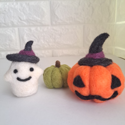 【楓花様】ハロウィン飾り各種  置物 羊毛フェルト ちりめん ハンドメイド 楓花様】ハロウィン飾り各種 置物 羊毛フェルト ちりめん