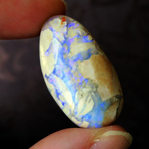 ブラックオパール　ライトニングリッジ　7.80g　天然石コレクション　ハンドメイド素材　秋の誕生石2024