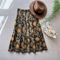 ウィリアムモリス Anemone （煌めきブラック）ロングスカート【即納冬