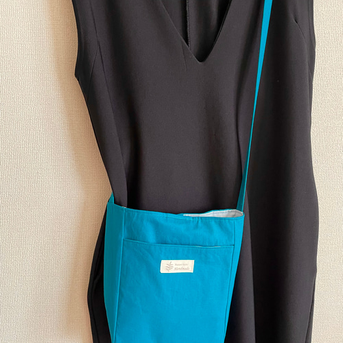 A machie ショルダーバッグ グリーン ブルー トートバッグ ポーカーズ ブルーグリーンの色合いが素敵なショルダーバッグ 外ポケット