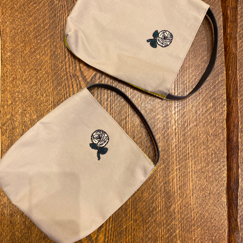 ミナペルホネン tarteのワンハンドルバック(残り1点のみ) トートバッグ