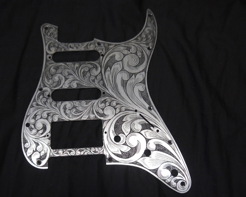 ESP製 7弦 ストラト用 アルミ ピックガード ns-01070.jpg