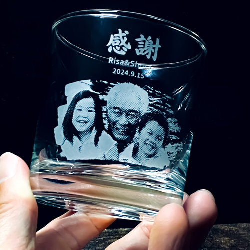 プリンセスメモリーガラス彫刻と彫刻ミラー 試作品(非売品) メモリーグラス ロックグラスに写真を彫刻 グラス k._.progress 通販
