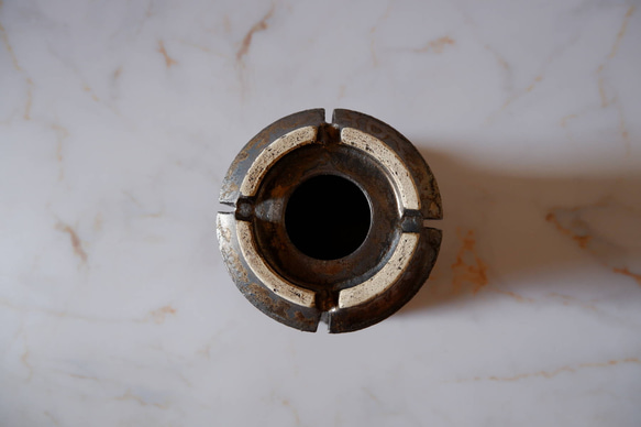 4.5号燻し金彩スリット鉢577　塊根植物　多肉植物　盆栽　植木鉢　作家鉢　沖縄 7枚目の画像