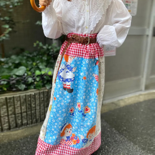 70s vintage / 猫柄 / パッチワーク　ロングスカート パッチ風スカート・マキシ丈】ねこ柄詰合せのパッチワーク風スカート