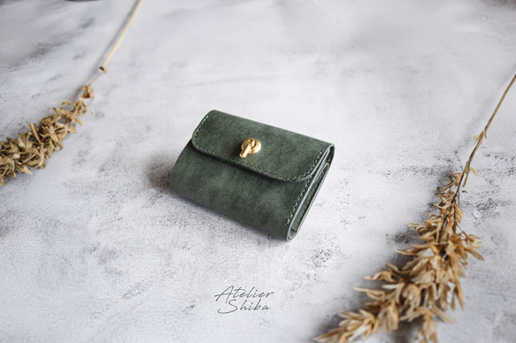 三つ折り財布 本革 ｲﾀﾘｱﾝﾚｻﾞｰ 【オコシ金具】 MossGreen モス
