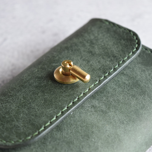 三つ折り財布 本革 ｲﾀﾘｱﾝﾚｻﾞｰ 【オコシ金具】 MossGreen モスグリーン