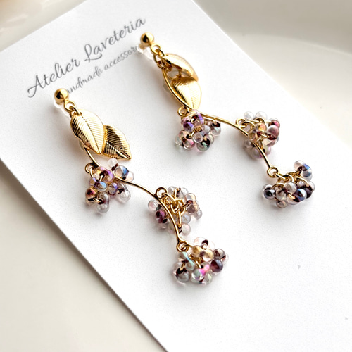 チェコ／チェコガラスビーズ】軽量タイプ チェコビーズ お花のゆらゆら