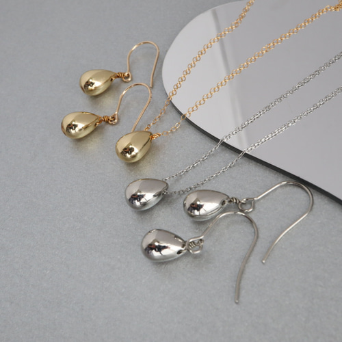 早割✶選べる金具&長さ✶雫 ネックレス&ピアス(イヤリング