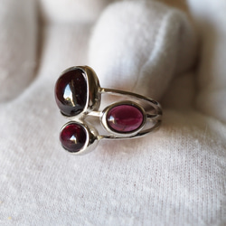 ガーネットトリプル：10/8/8　 　S925WGリング❀ 3枚目の画像