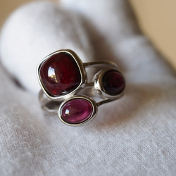 ガーネットトリプル：10/8/8　 　S925WGリング❀ 2枚目の画像