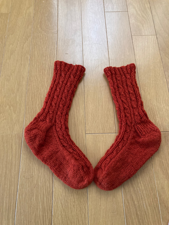 手編み靴下♡♡純毛 靴下 q 通販 18257736｜Creema(クリーマ)