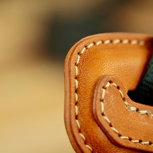 新型ジムニー JB64 JB74用 一枚仕立て外コバ仕様 シートベルトカバー