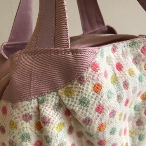 ラウンドバック カラフルドットウール あおりタイプ トートバッグ  