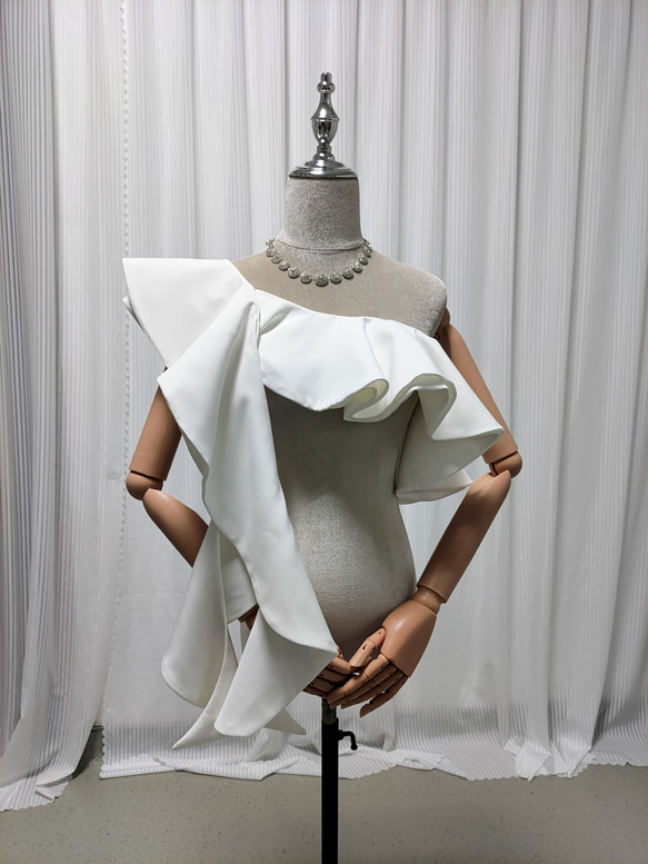 送料無料！ウエディングドレスアレンジ用ワンショルダー型 取り外し  