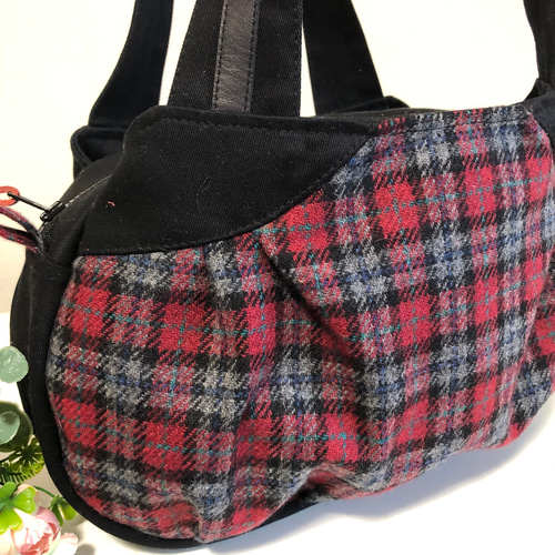 ラウンドバック ウール あおりタイプ トートバッグ tumugi 通販 
