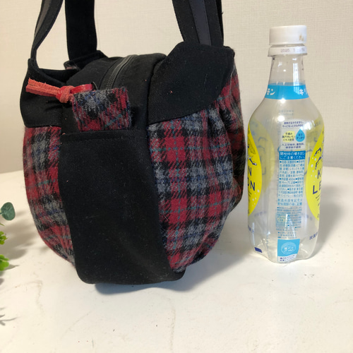 ラウンドバック ウール あおりタイプ トートバッグ tumugi 通販 